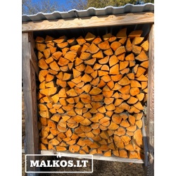 Baltalksnio malkos, skaldytos